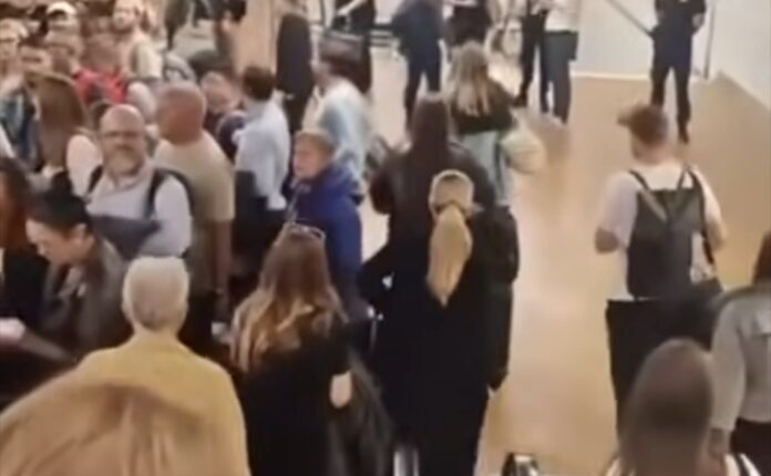 Kaos në Aeroportin e Beogradit: Kontaminohet zona e sigurisë, të gjithë pasagjerët i nënshtrohen sërish kontrollit