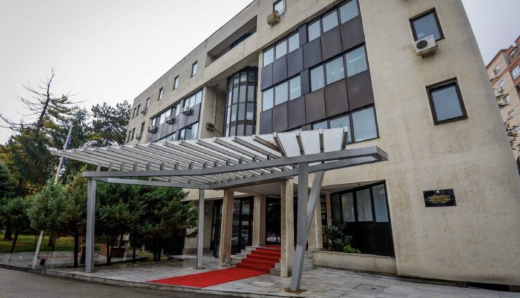 RMV: Mashtruan qindra qytetarë me investime të rreme në internet, kallëzim penal ndaj dy personave