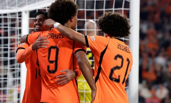 Holanda e mposht Serbinë  Xavi vazhdon me serinë pa humbje