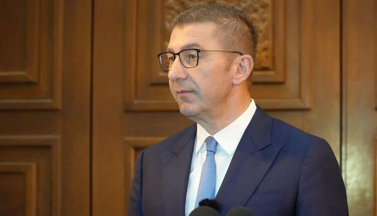 Mickoski: Vlerësojmë se do të fitojmë në Bërvenicë me mbi 4000 vota!