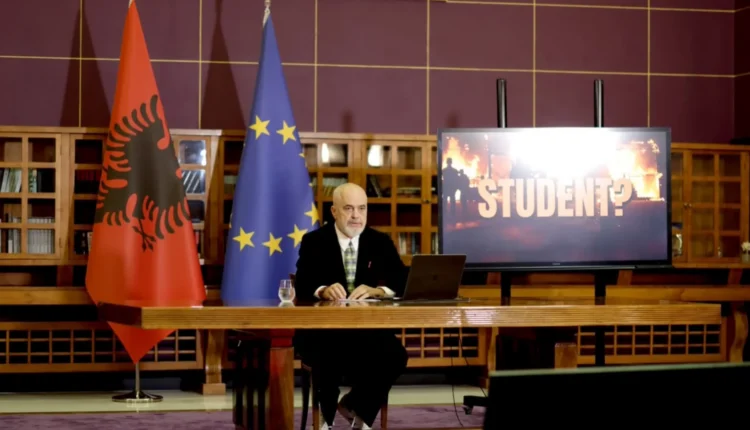“Qeveria nuk rrëzohet me dhunë”, Rama: Për 4 muaj kam dëgjuar sharje dhe kërcënime poshtë zyrës, asnjë kërkesë konkrete. Ja ç’më tha pedagogu protestues