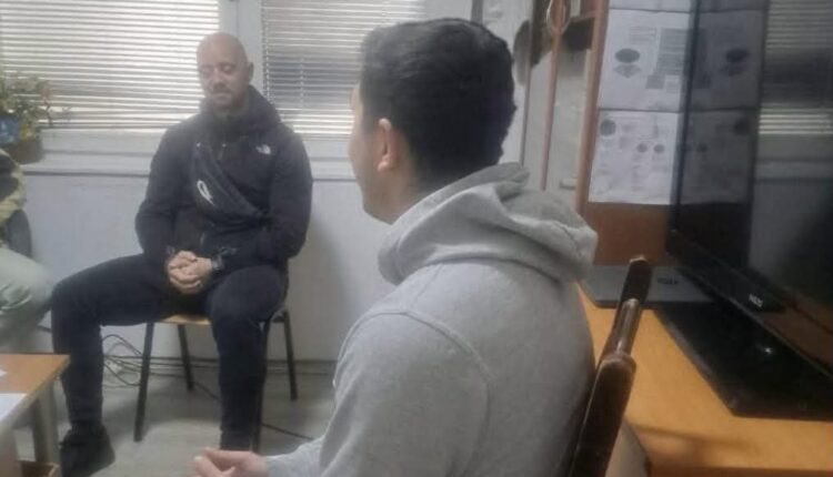 Burgu nuk e ndal dijen: I dënuari në Ohër përfundon me sukses shkollën e mesme