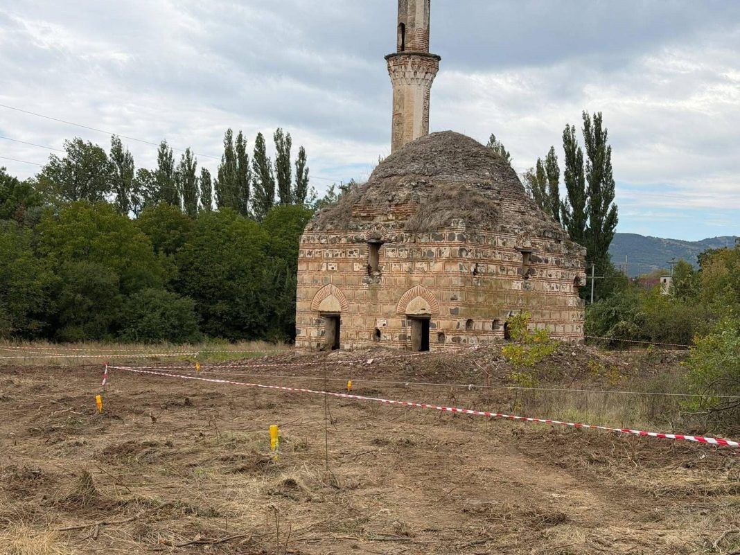 Husejn Bajrami paguan 26 mijë euro për rrugën që mundëson qasjen në Xhaminë e Tabanocit, Kumanovë