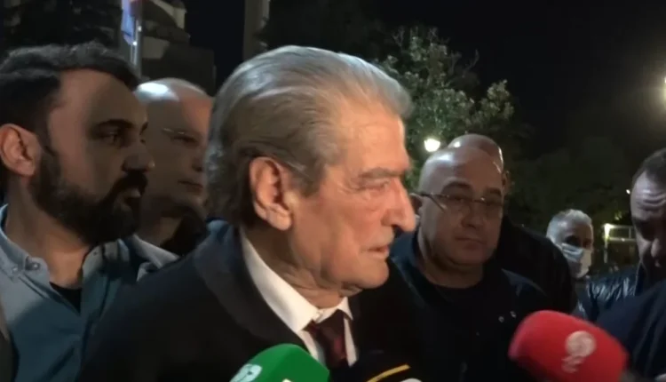 “Ishte skenar”/ Tensionet në Selinë e PD-së, Berisha: Asnjë protestues nuk na ka sulmuar këto ditë
