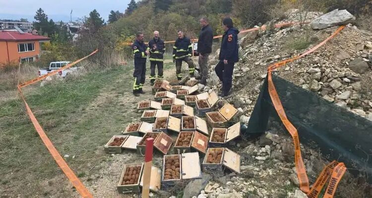 Alarm në Manastir: Mbi 4.000 bomba të zbuluara në ish-kazermën ushtarake, priten edhe mijëra të tjera!