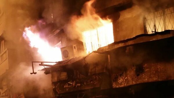 35 vjeçari ia vë flakën banesës së prindërve të gruas në Tiranë  vdesin bashkëshortët