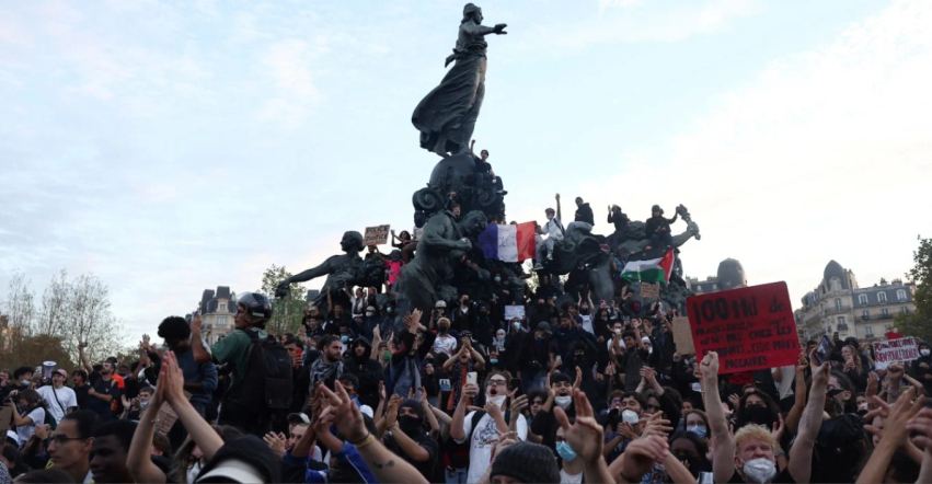 Protestat masive të studentëve në Francë  rihapen gradualisht shkollat