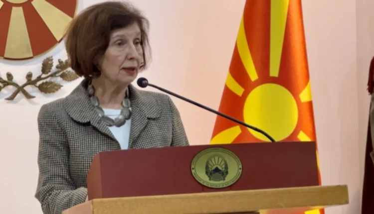 Siljanovska-Davkova: Borxhi ynë ndaj paraardhësve tanë është të ndërtojmë një shtet të drejtë dhe me prosperitet