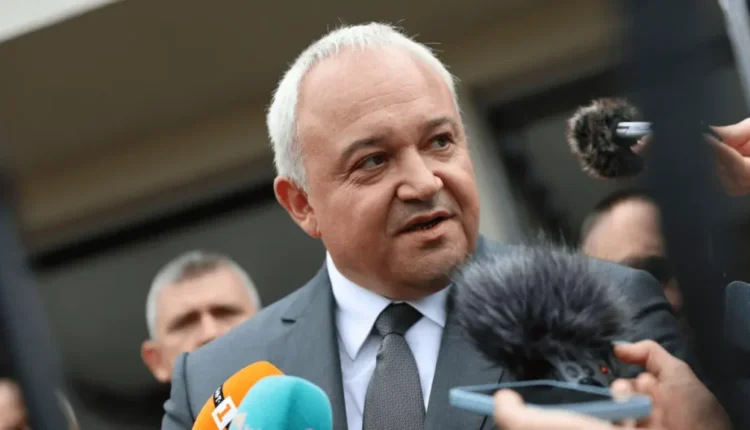 Ministri i brendshëm bullgar thotë se do t’i jep edhe sigurim personal Mihajllovës