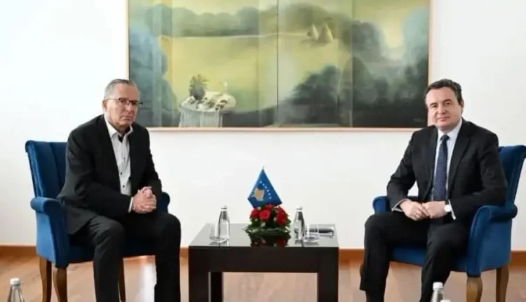6 tetori i Presidentit afër: Krejt çka dihet për Ligjin për Specialen dhe takimin Kurti-Hamza