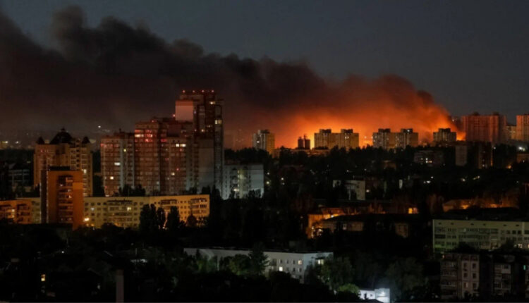 Sulm me raketa balistike në Kiev, vriten të paktën dy persona