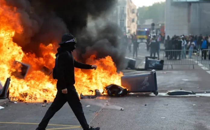 Protestat e studentëve në Francë: mbi 500 të ndaluar dhe 48 oficerë të plagosur