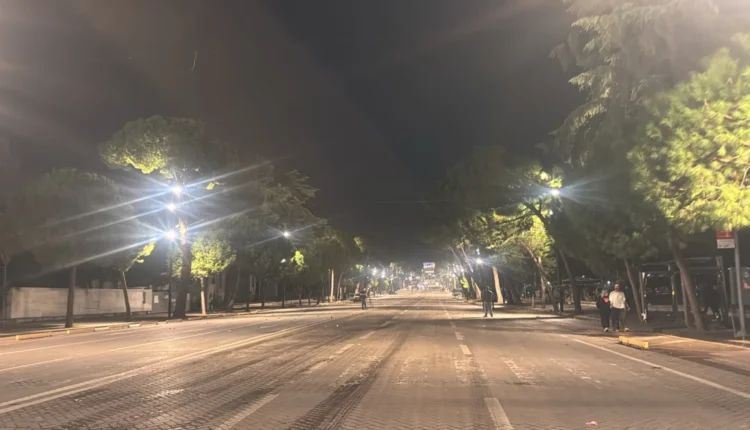 Rikthehet qetësia në bulevard, boshatisen rrugët e Tiranës pas ndërhyrjes së policisë