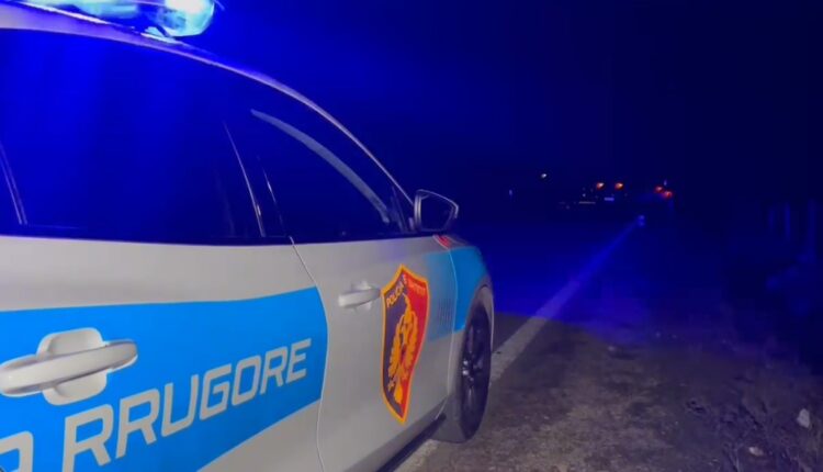 Ngjarje tragjike në Shqipëri, babai godet aksidentalisht me mjet bujqësor vajzën, humb jetën 3-vjeçarja