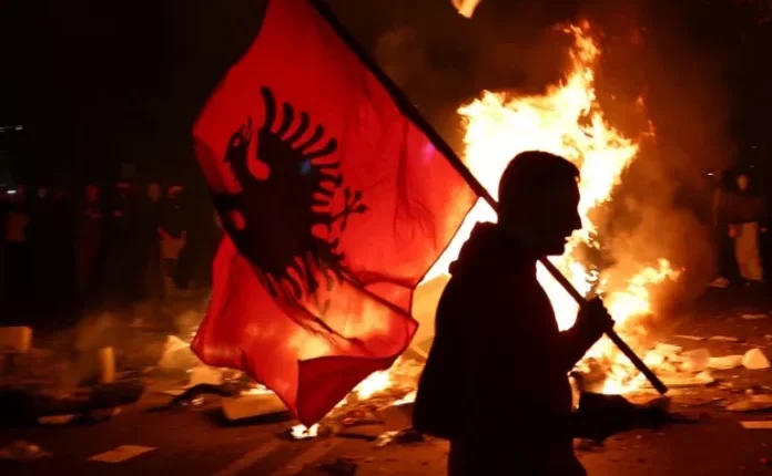 Çfarë është Antifa, lëvizja që Rama e lidh me protestat në Shqipëri