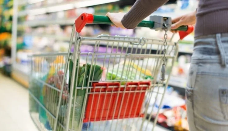 Shporta minimale sindikale shtrenjtohet në tetor: Arrin në 70.358 denarë