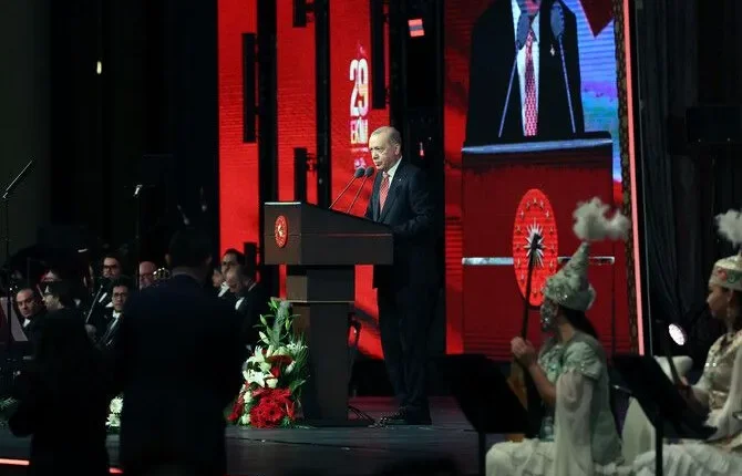 Presidenti Erdogan: Bota turkike do të përpiqet ta shndërrojë periudhën e ardhshme në “Shekullin Turk”