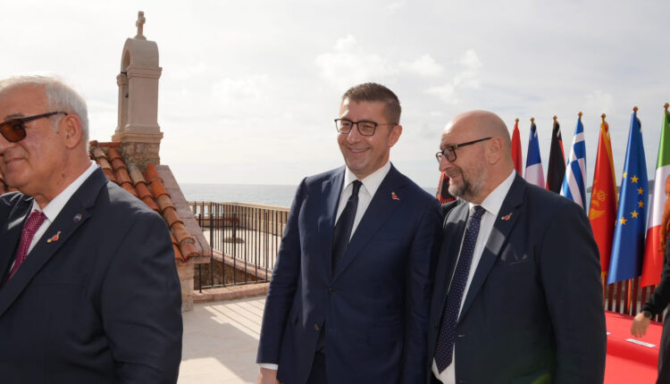 Mickoski: Maqedonia mbetet e përkushtuar ndaj rrugës evropiane dhe forcimit të partneriteteve me liderët evropianë